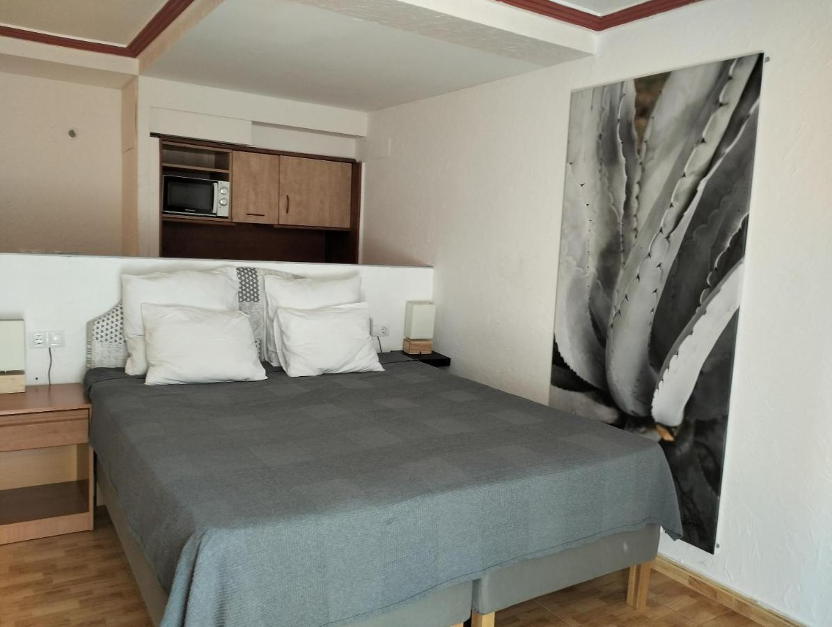 Unique Apartahotel 4-1 Торрев'єха Екстер'єр фото