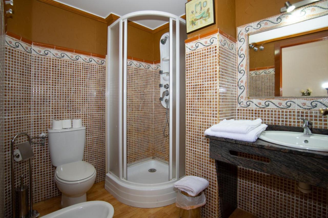 Unique Apartahotel 4-1 Торрев'єха Екстер'єр фото